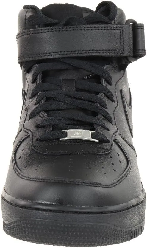 NIKE Men's Sneakers