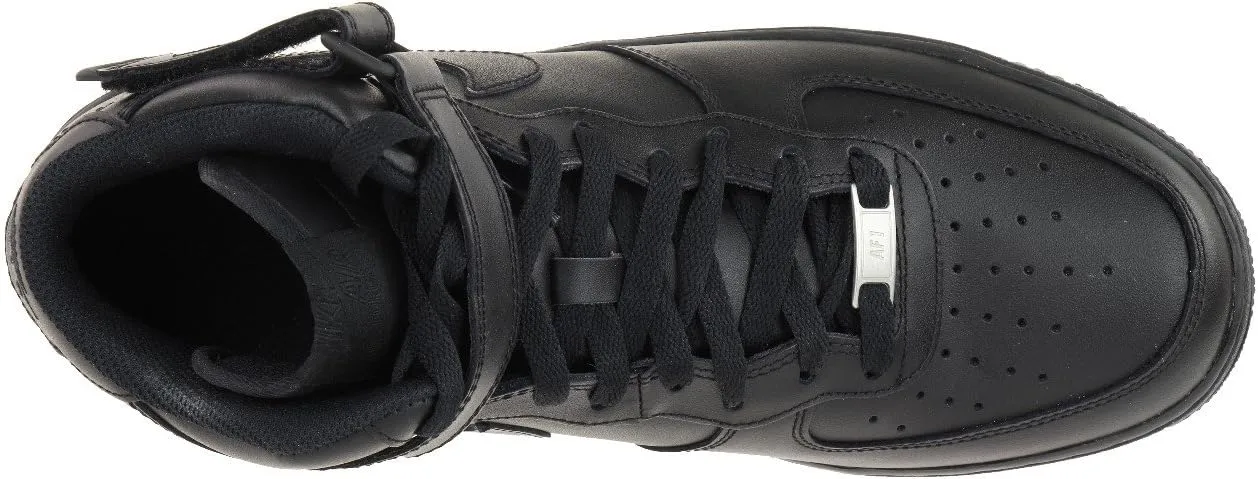 NIKE Men's Sneakers
