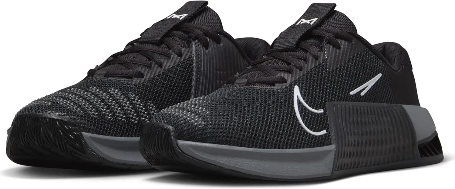 Nike Women's Low-Top Sneakers