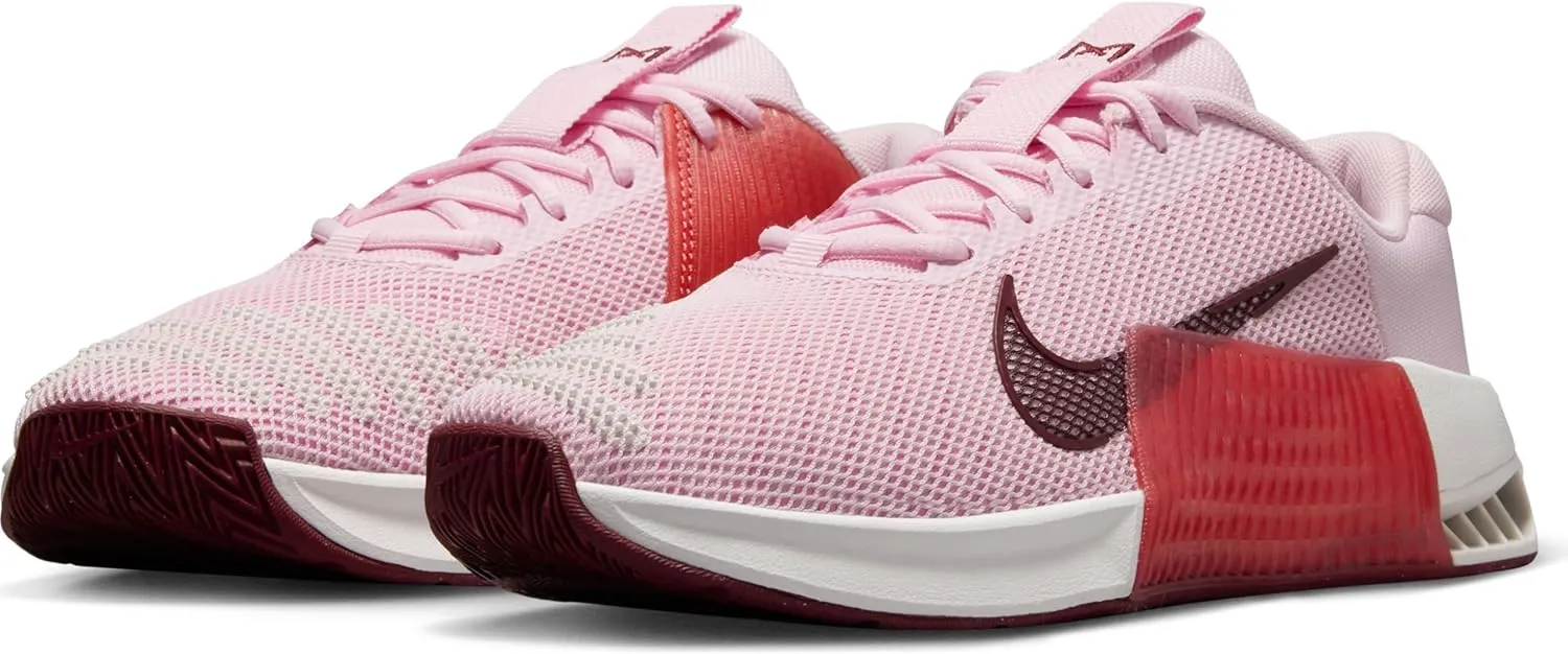 Nike Women's Low-Top Sneakers
