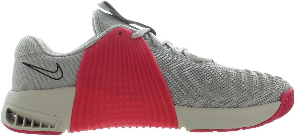 Nike Women's Low-Top Sneakers