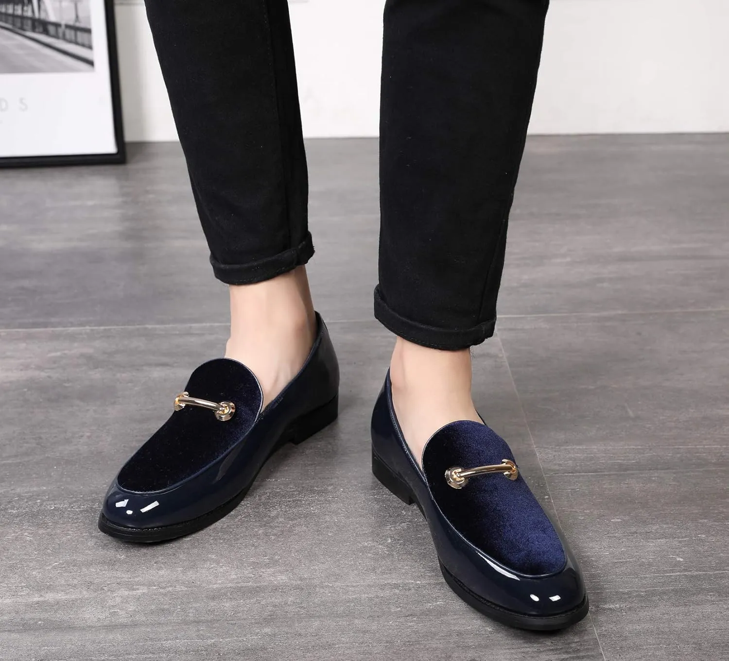 Santimon Fashion Loafers Men Dress Suede Patent Leather Driving Flats Slip on Moccasins Casual Shoes