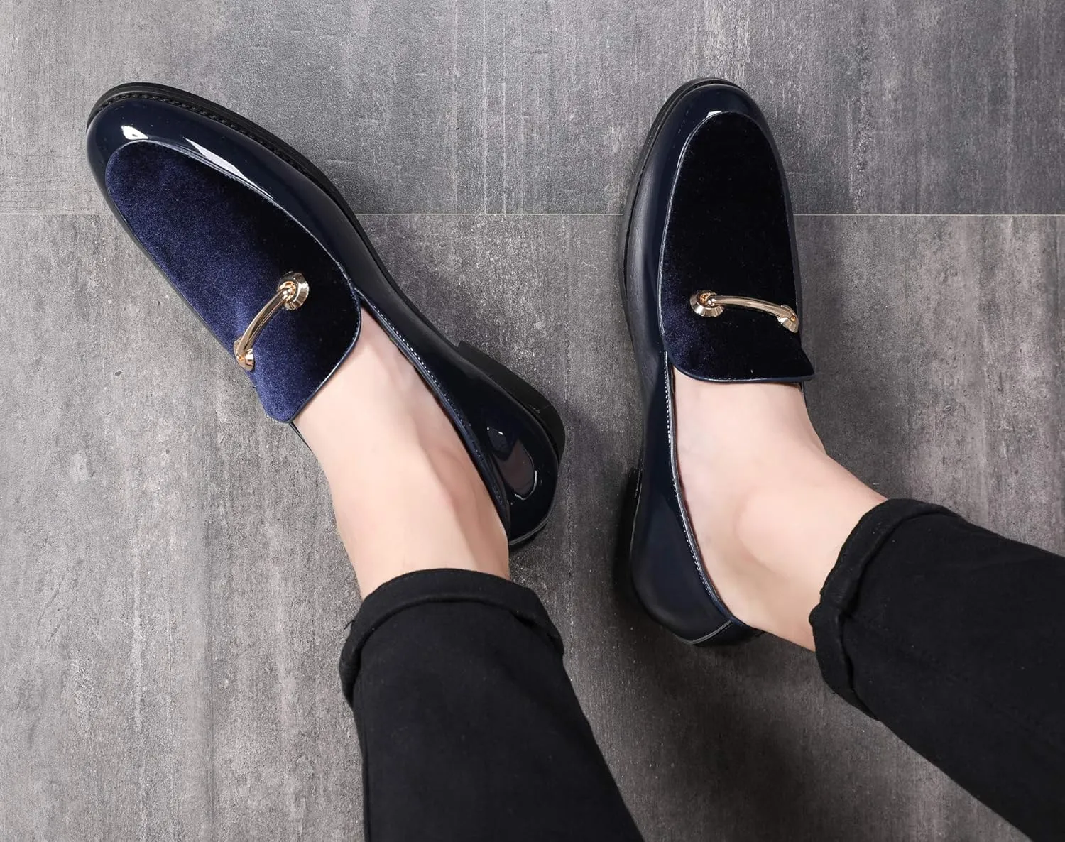 Santimon Fashion Loafers Men Dress Suede Patent Leather Driving Flats Slip on Moccasins Casual Shoes