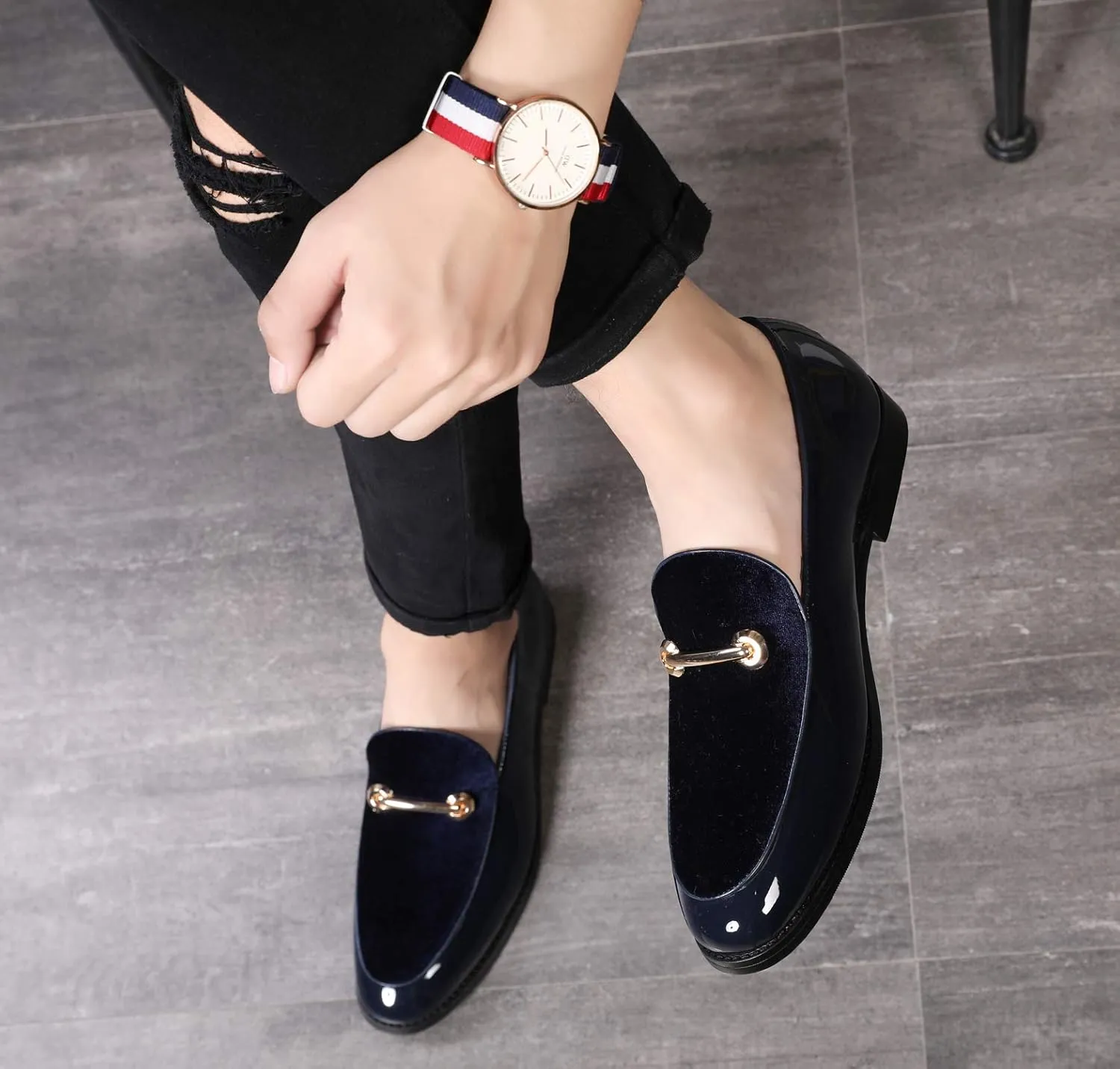Santimon Fashion Loafers Men Dress Suede Patent Leather Driving Flats Slip on Moccasins Casual Shoes