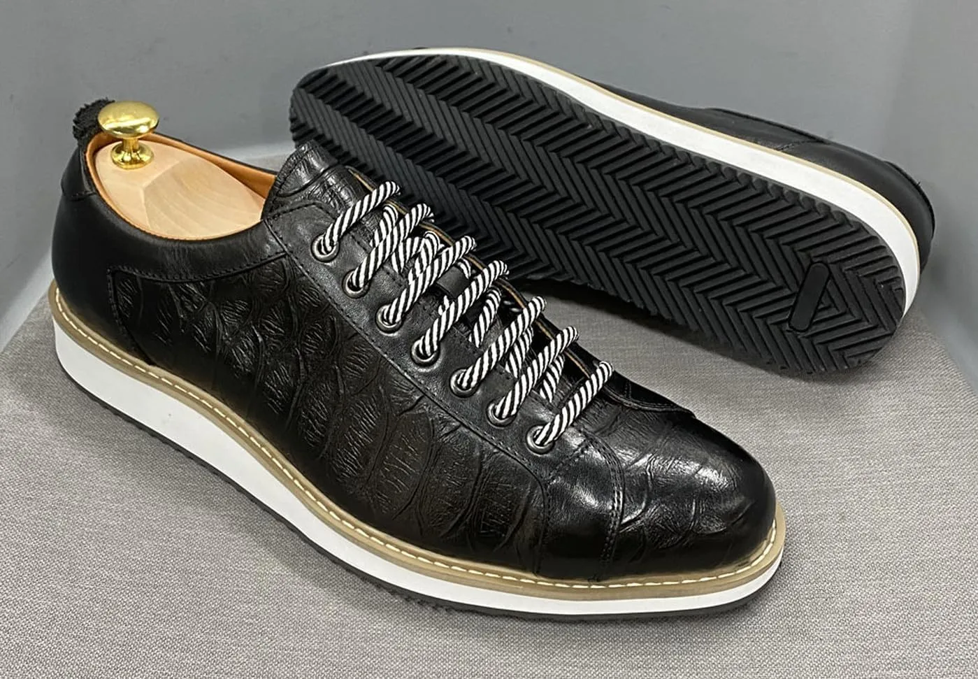 Santimon Mens Shoes Fashion Casual Sneakers for Men Comfort Walking Shoes Modern Breathable Genunie Leather Flat Sneaker Crocodile Embossed Derby