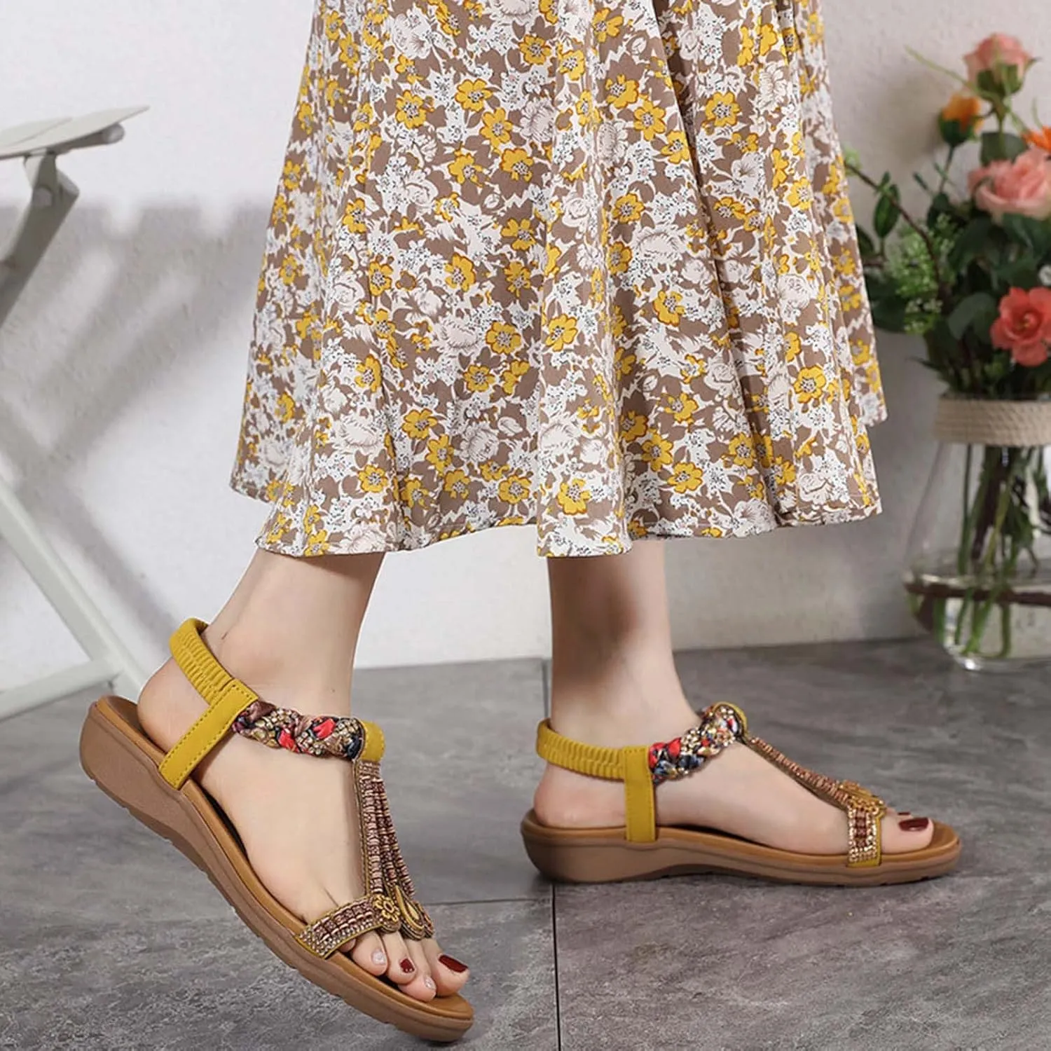 Stylish Women's Beaded T-Strap Sandals Summer Vintage Boho Sandal Casual Beach Flats with Elastic Sling Back