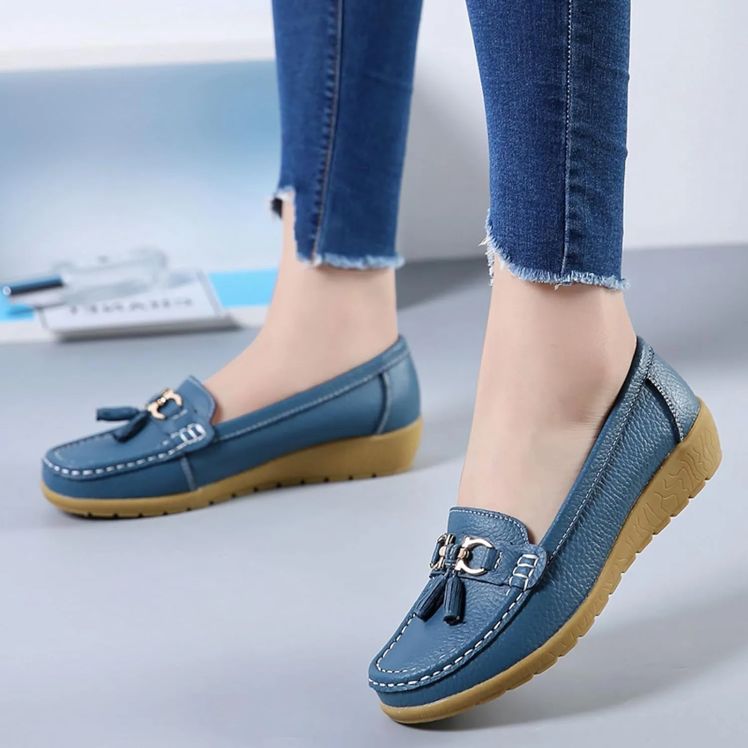 Women Penny Loafer Casual Comfort Slip on Shoes Walking Flat Driving Moccasins Wide Width Shoes Ladies
