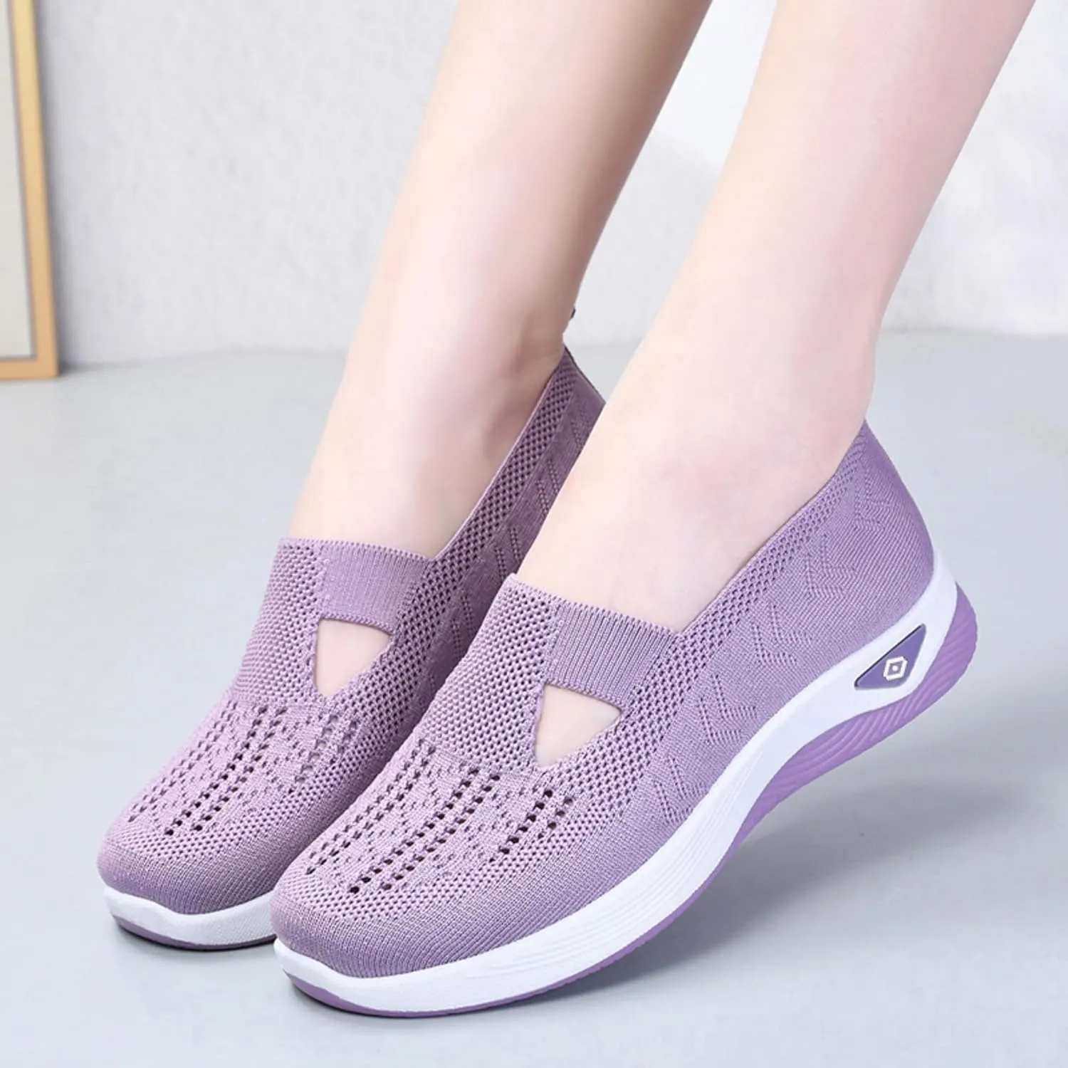 Women's Casual Sneakers – Lightweight & Breathable Mesh Slip-On Walking Shoes, Easy to Wear, Anti-Slip Sole, Perfect for Work, Travel & Everyday Comfort