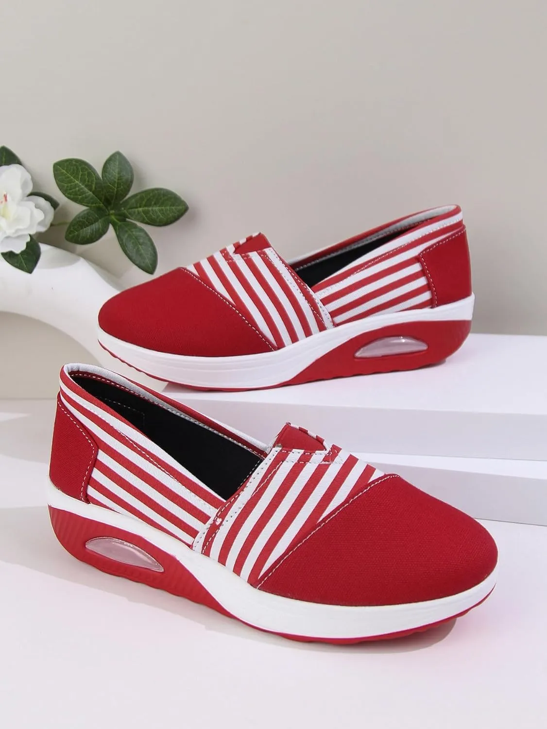 Women's Comfort Striped Slip-On Sneakers, Round Toe Low Top All-Season Comfort Loafer, Classic Casual Washable Shoes