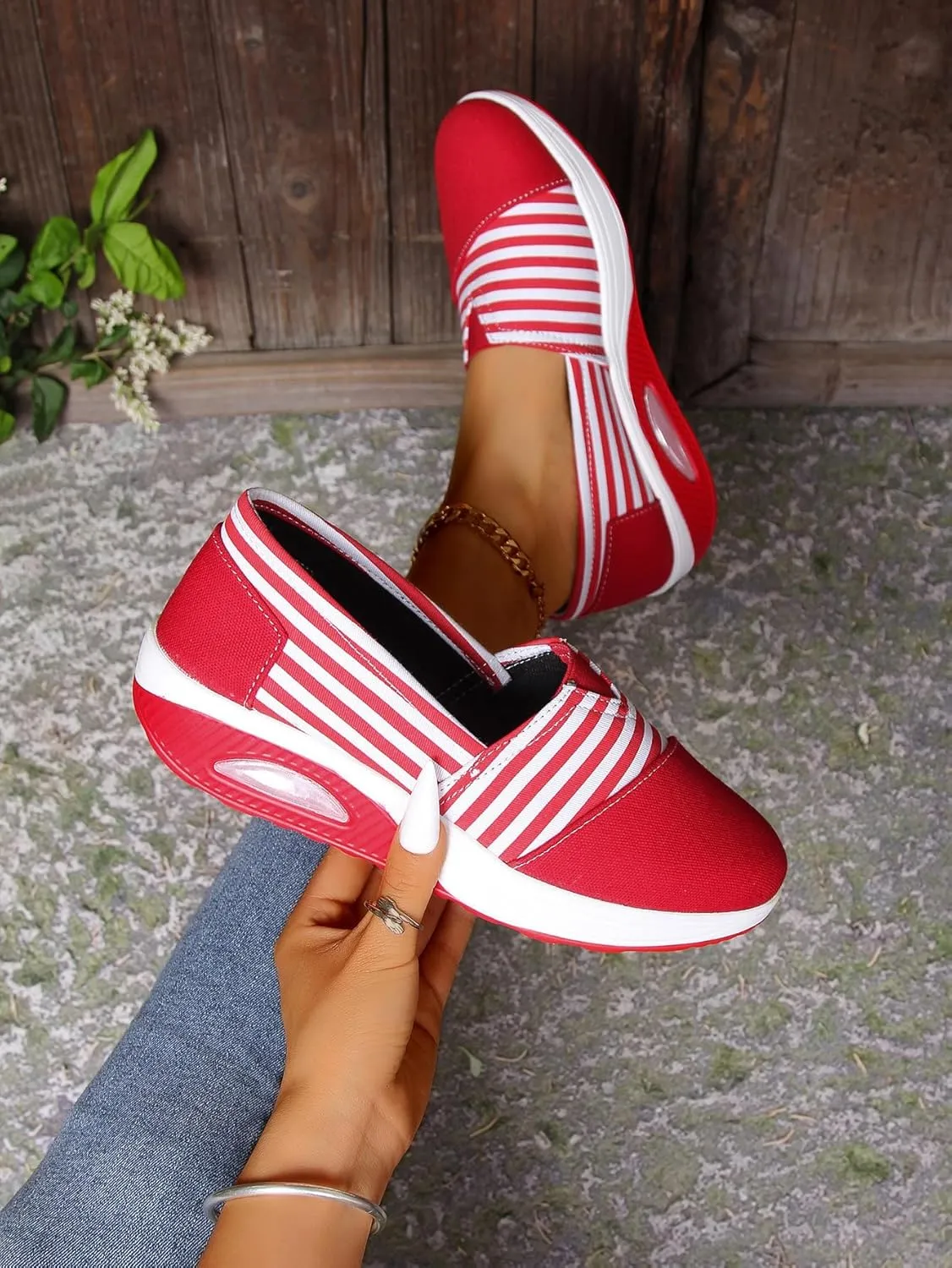 Women's Comfort Striped Slip-On Sneakers, Round Toe Low Top All-Season Comfort Loafer, Classic Casual Washable Shoes