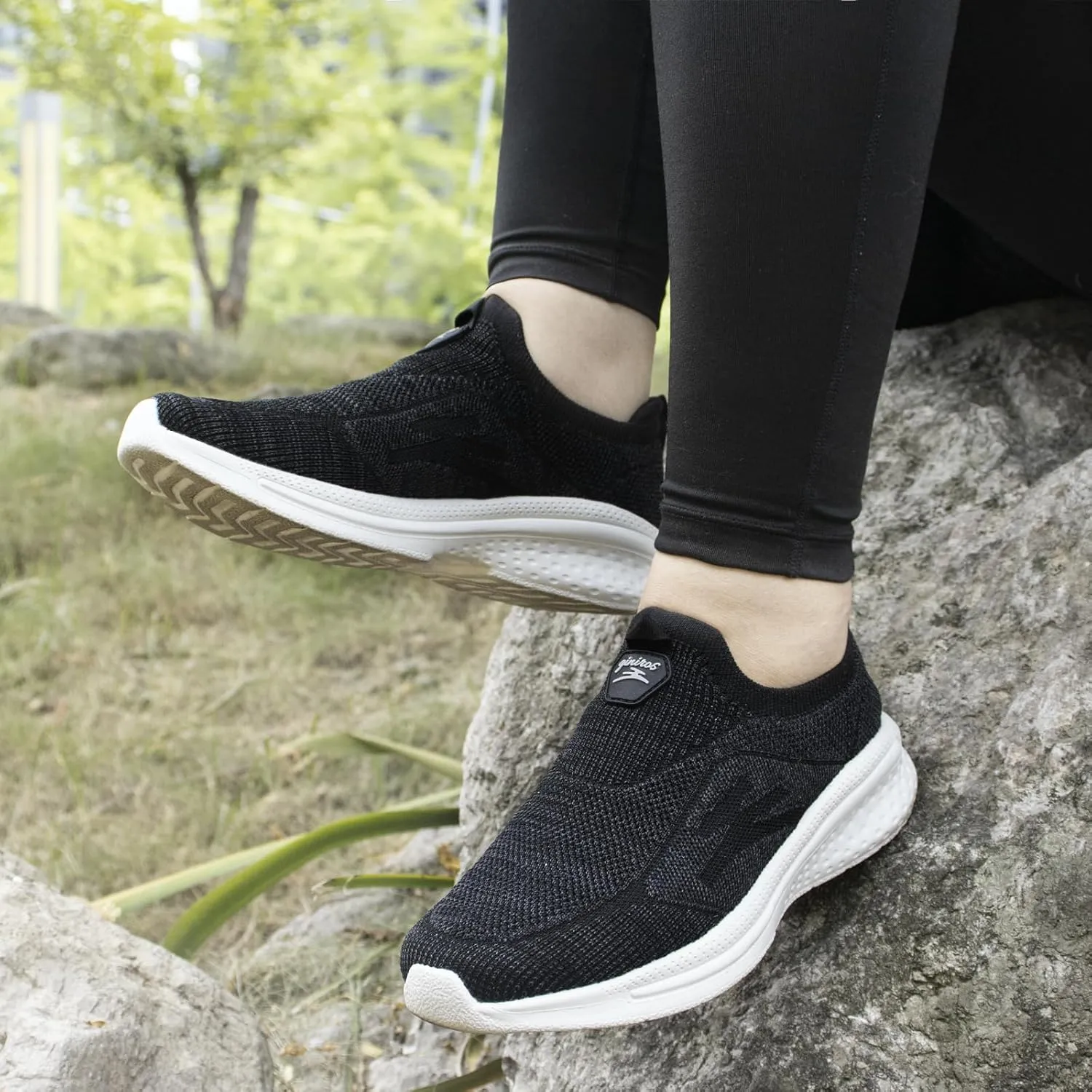 Women's Walking Shoes Lightweight Comfort Workout Casual Non Slip Fashion Sneakers